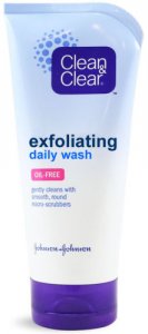 Clean & Clear Exfoliating Daily Wash 150ml