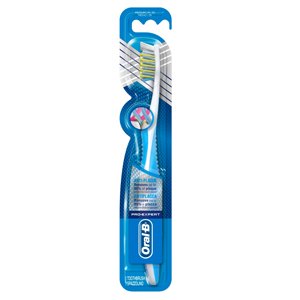 Oral B Pro Expert CrossAction Superior Clean Toothbrush Medium